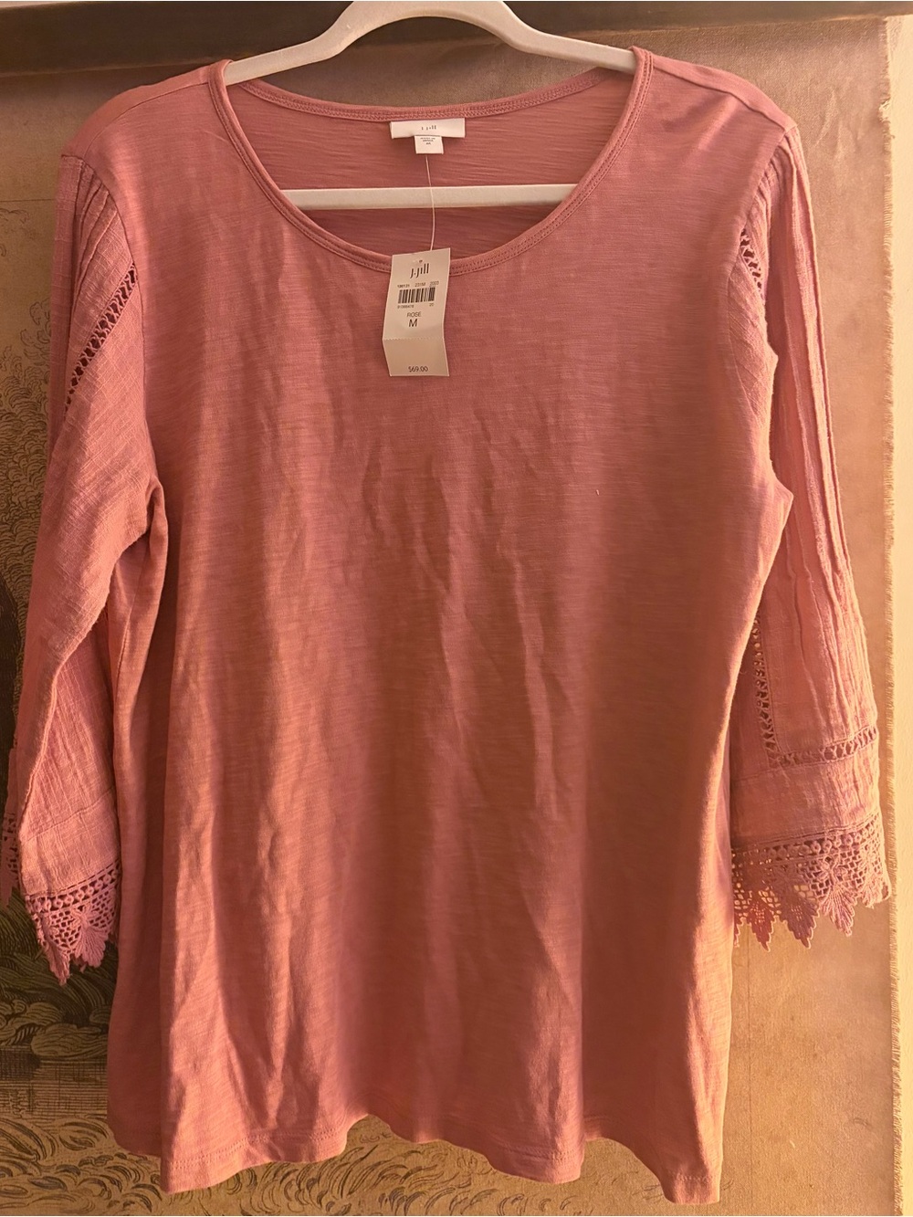 * New J Jill Dusty Rose Lace Crochet Sleeve Trim Scoop Neck Top SZ Medium *